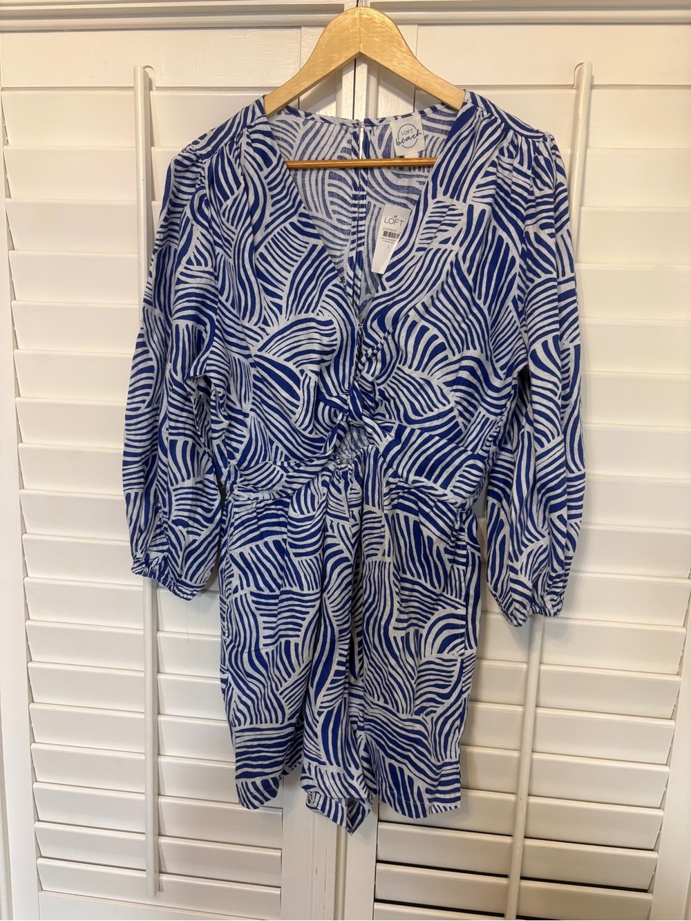 Loft Beach Blue‎ And White Linen Romper Size Large